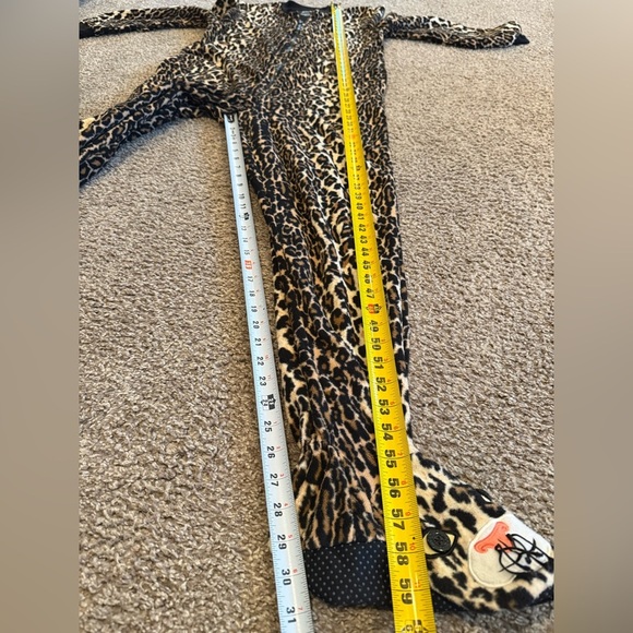 Women’s Leopard Print Onesie Pajamas small - Picture 4 of 6